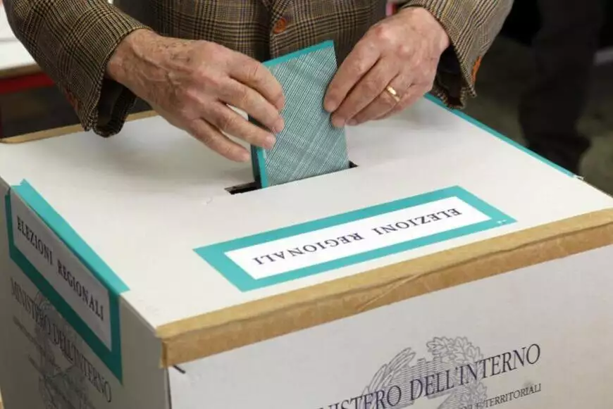 Un'immagine generica segnaposto con angoli arrotondati in una figura.